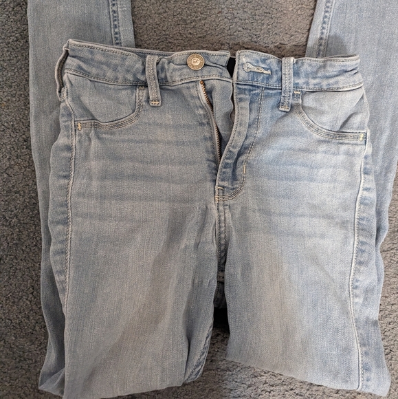 Hollister Denim - Hollister size 0 24W High Rise Jeggings